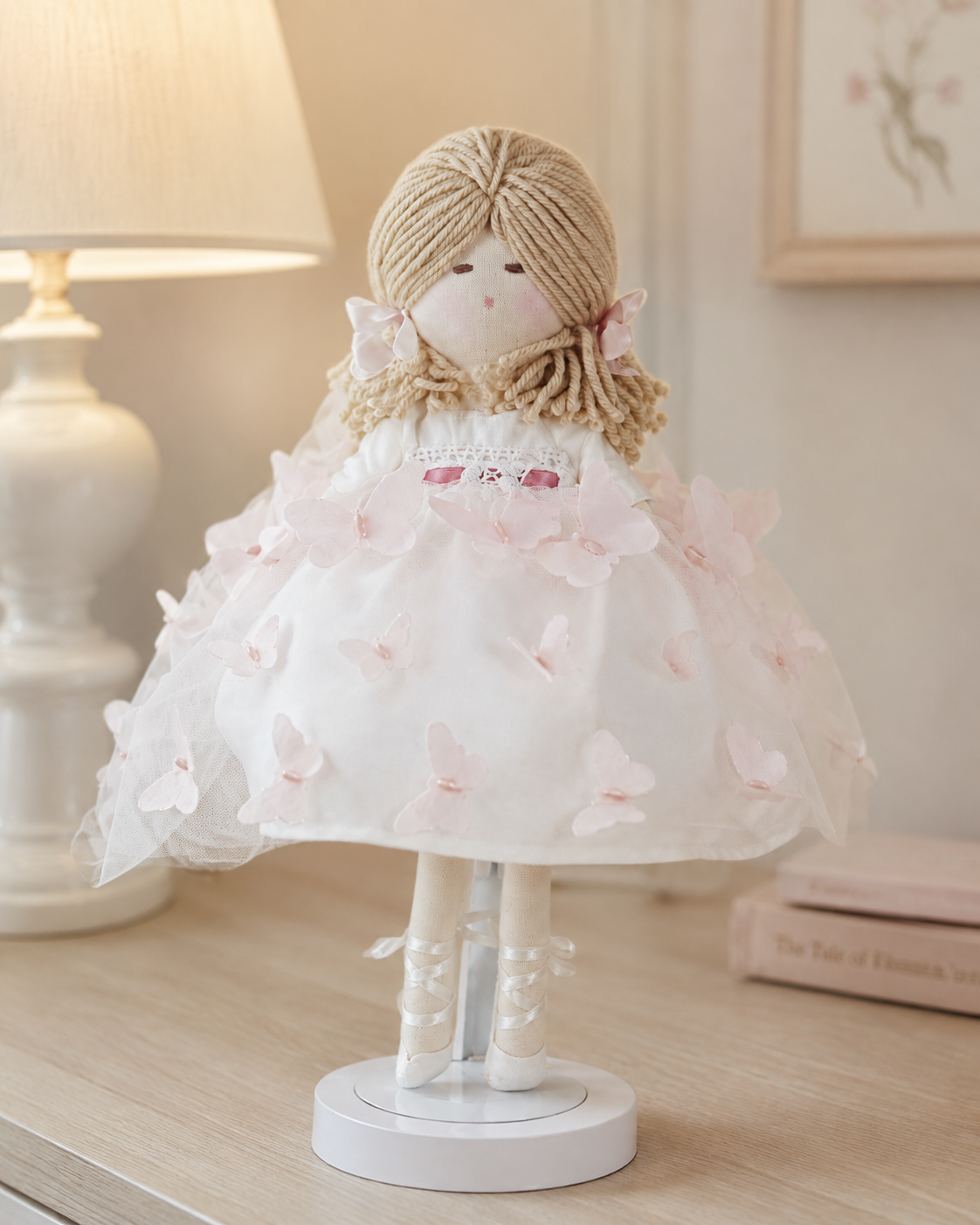 BAMBOLA DI PEZZA IN TULLE FARFALLE L'INFINITO BOMBONIERE | in tessuto | 30cm