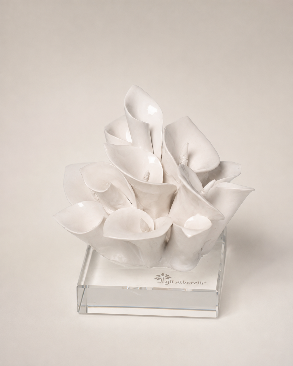 CALLA SU BASE DI CRISTALLO GLI ALBERELLI | in ceramica di Capodimonte | varie misure