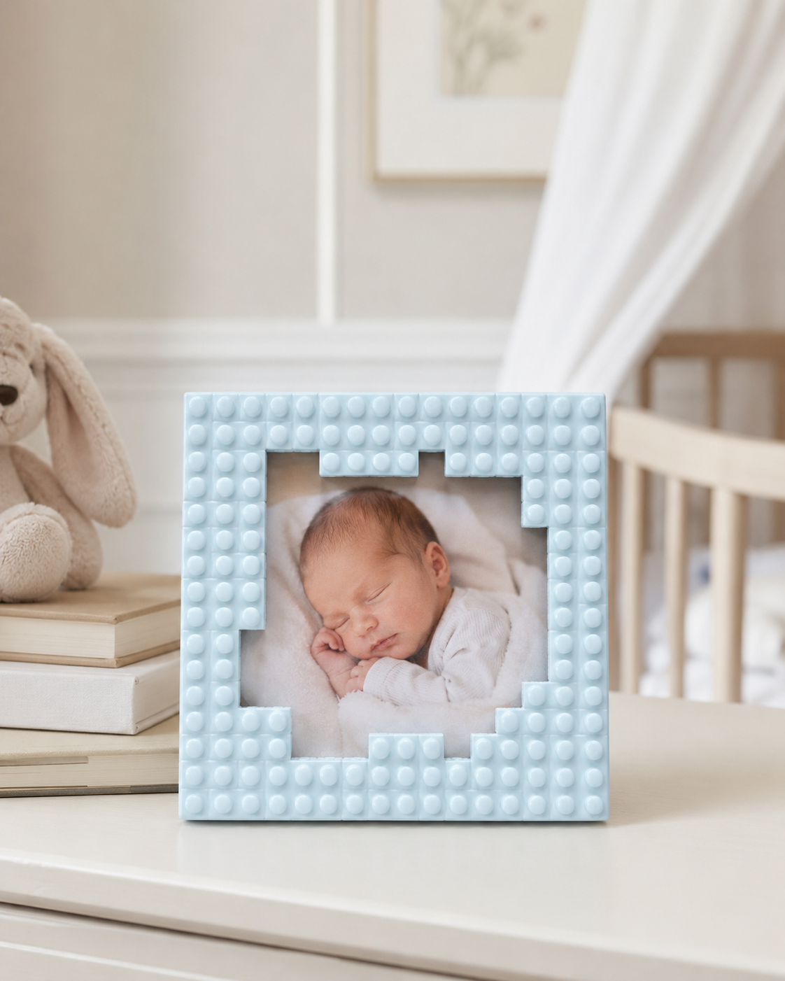 CORNICE ENFANT HENRIETTE | in resina vari colori | 13x13cm