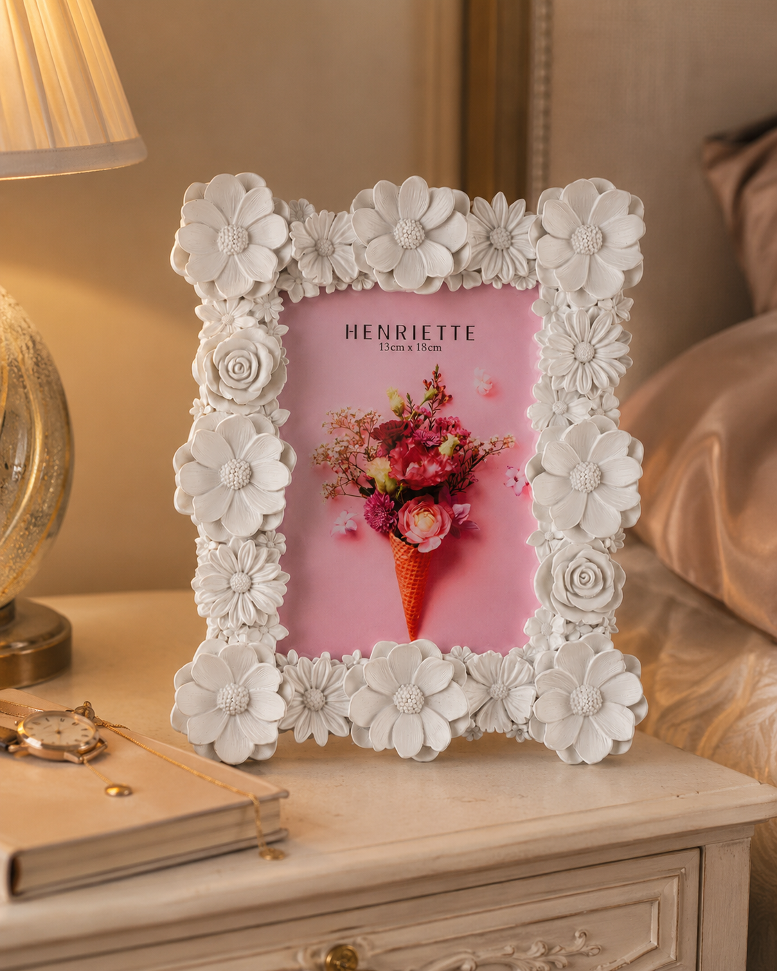 CORNICE FLOWERS HENRIETTE | in resina | varie misure