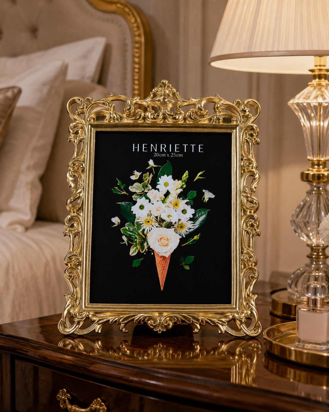 CORNICE ROYAL HENRIETTE | in resina | varie misure