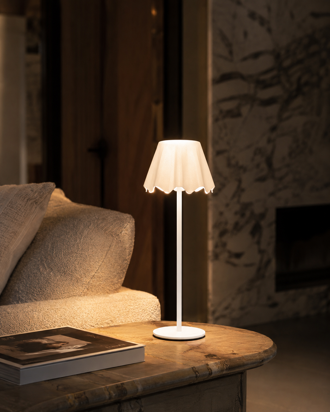 LAMPADA LED TOUCH ONDINA BRANDANI | in metallo vari colori | 14x14x36cm