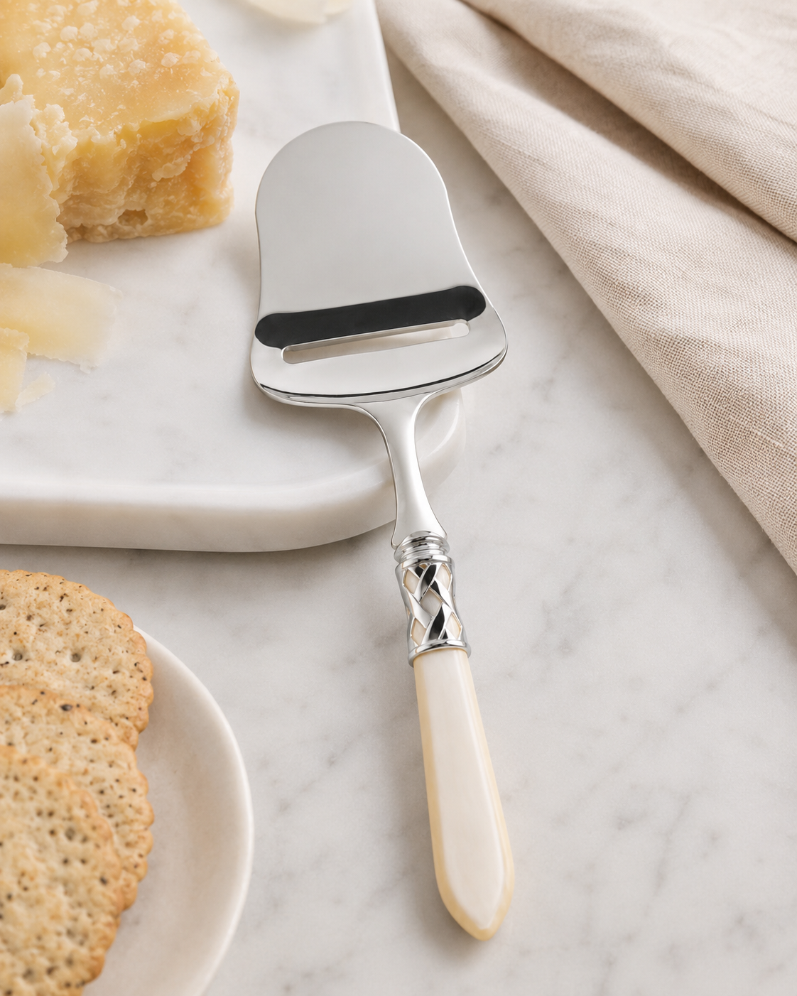 PALA AFFETTA FORMAGGIO ALLADIN CASA BUGATTI | in acciaio