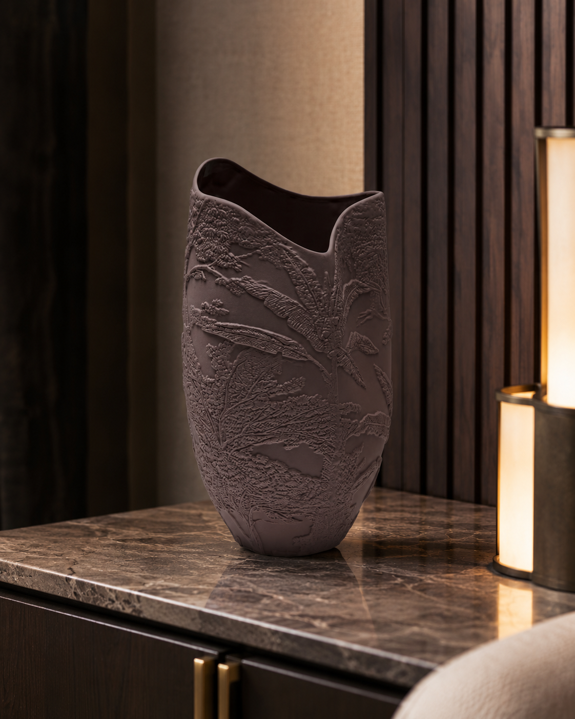 VASO RELIEF HENRIETTE | in porcellana | 20x36cm
